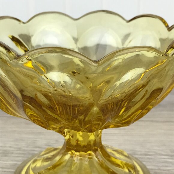 Vintage Amber Glass Footed Sherbet Bowls by Anchor Hocking, Fairfield Pattern - Picture 8 of 10